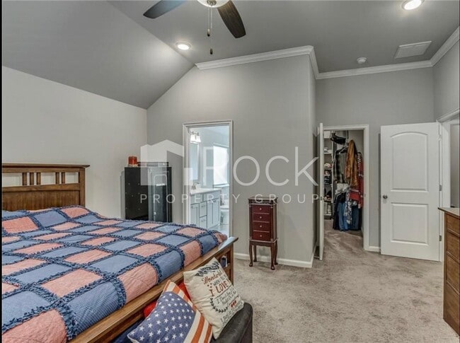 Building Photo - Gorgeous 4 Bedroom Home with Storm Shelter