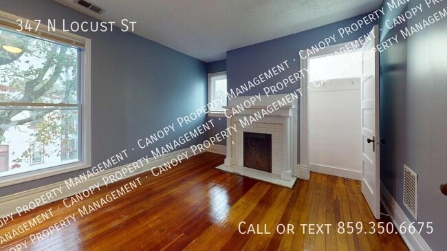 Building Photo - 347 N Locust St