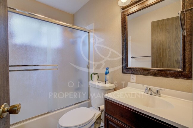 Building Photo - Available November 1st - Your Perfect Holi...