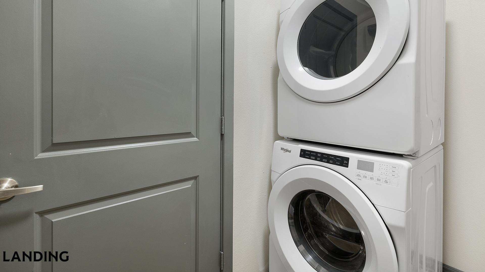 Building Photo - 3001 Crockett St