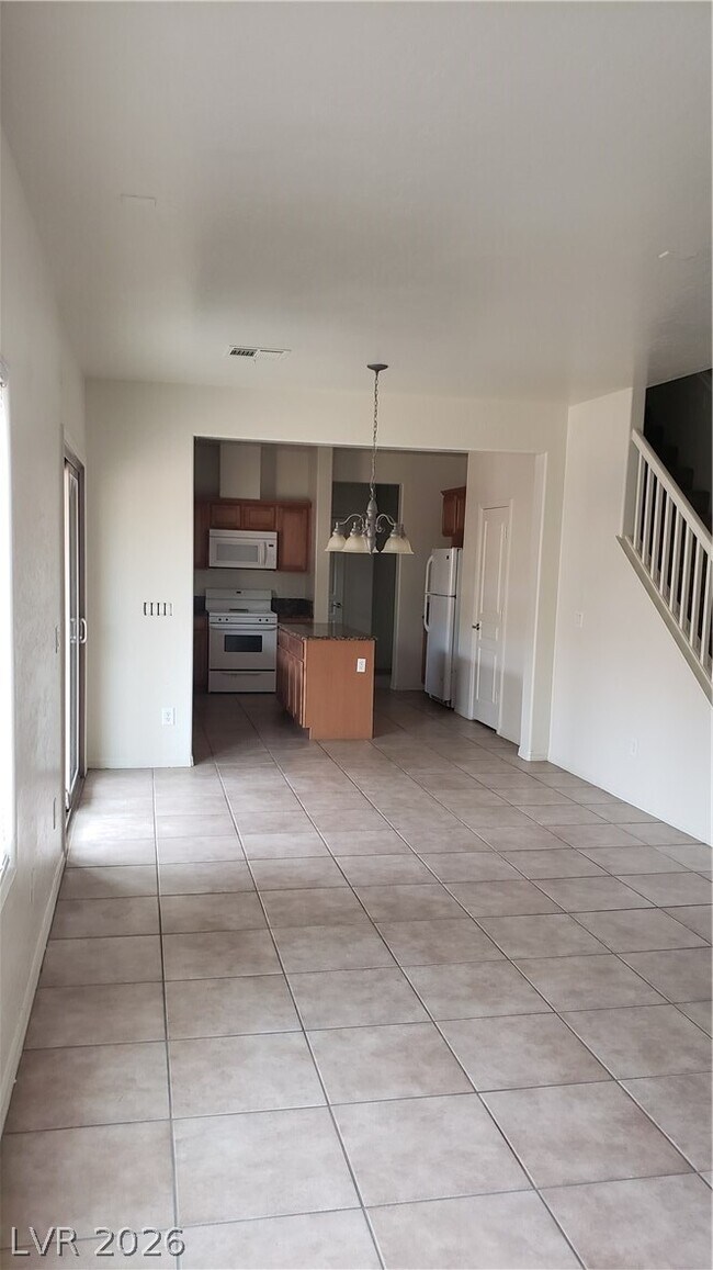 Building Photo - 5526 Moonlight Gdn St