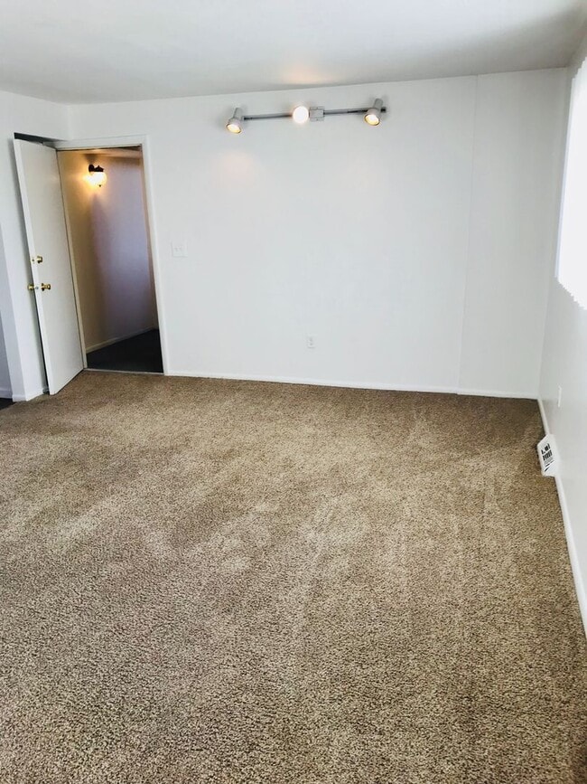 Building Photo - 8886-8888 N Lowell Blvd (DUPLEX)