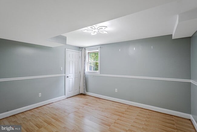 Building Photo - 6513 Old Dominion Dr