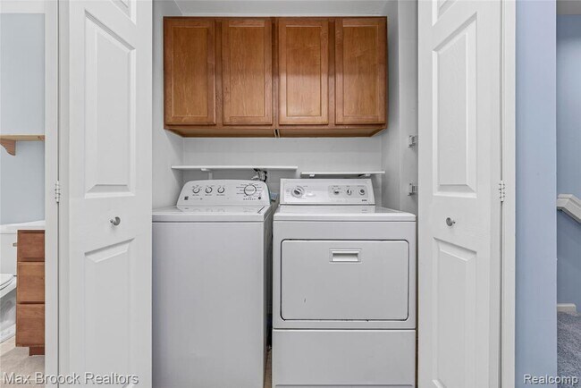 Building Photo - 3848 Cherry Creek Ln