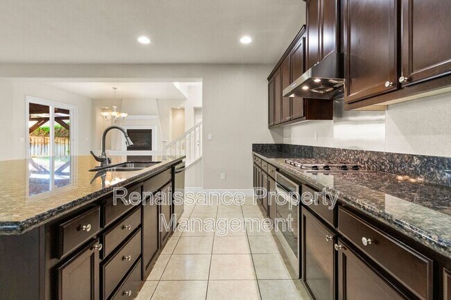 Building Photo - 638 W Gravino Dr