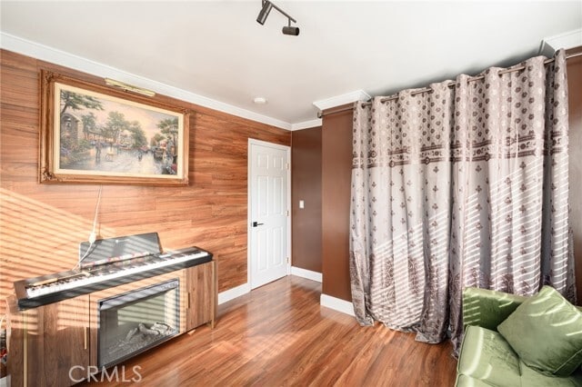 Building Photo - 10604 Plainview Ave