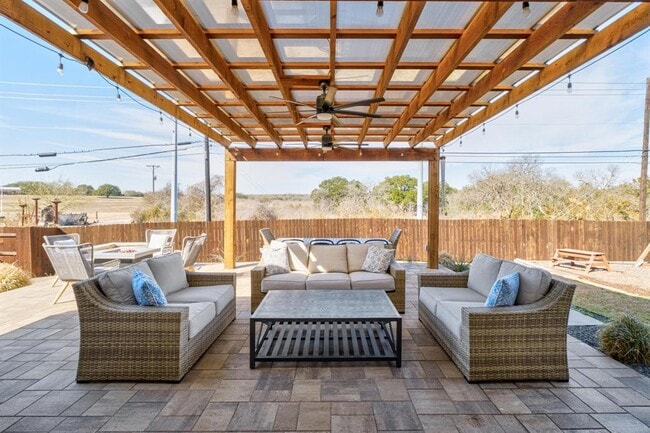 Building Photo - 310 Garcitas Cove