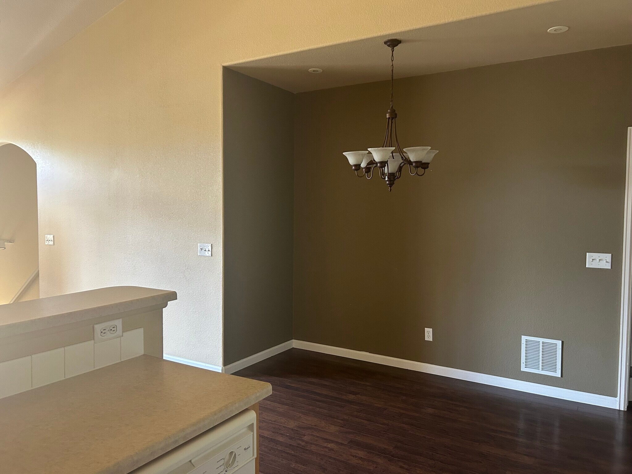 Dining area - 6607 W 3rd St