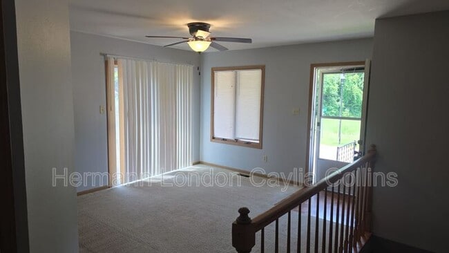 Building Photo - 946 Amaral Cir