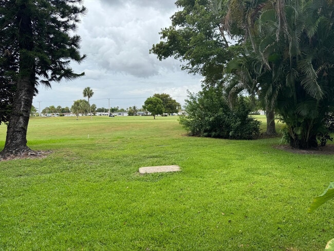 Building Photo - 7797 Golf Cir Dr