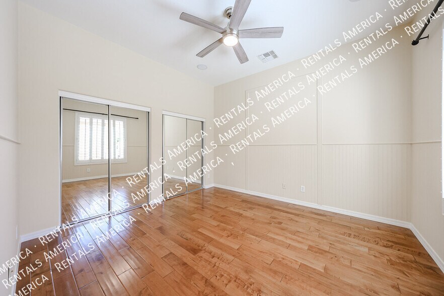 Building Photo - 2348 W River Rock Ct