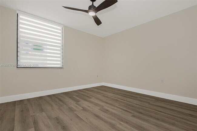 Building Photo - 1709 Whitehall Dr
