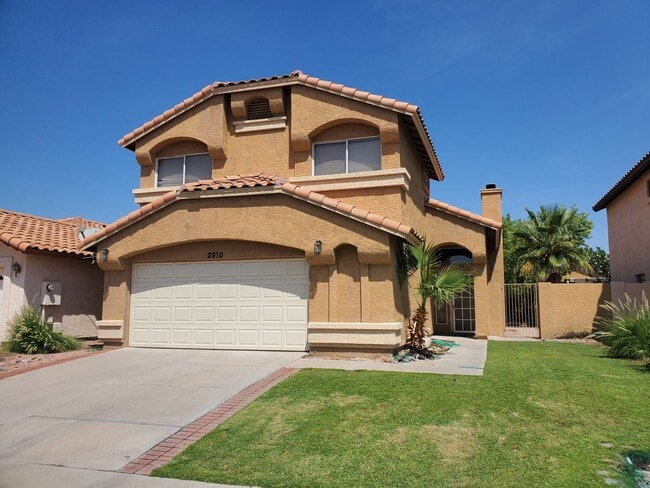 Building Photo - Ready to move in 3b 2b