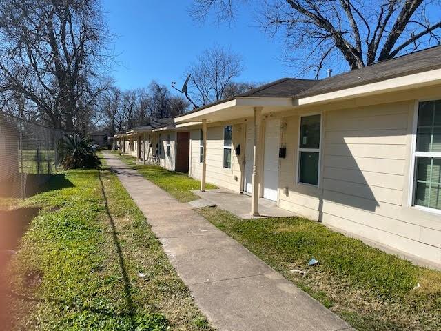 Building Photo - 4905 Kashmere St