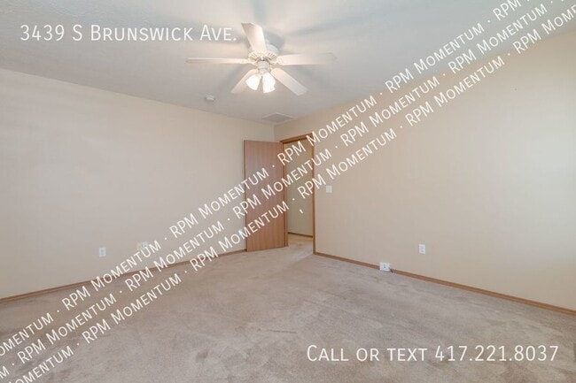 Building Photo - 3439 S Brunswick Ave