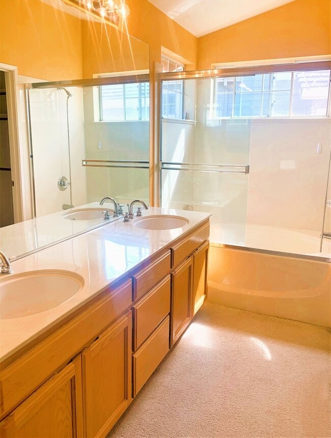 Building Photo - 1790 Stone Creek Dr