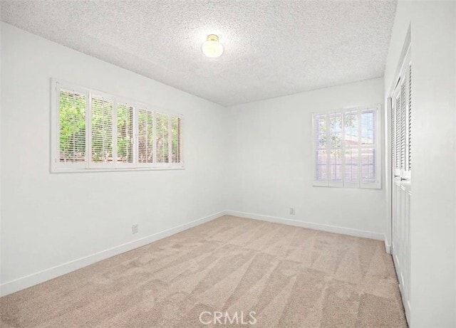 Building Photo - 4413 Canoga Dr