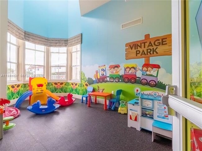 Building Photo - 7010 NW 106th Ave