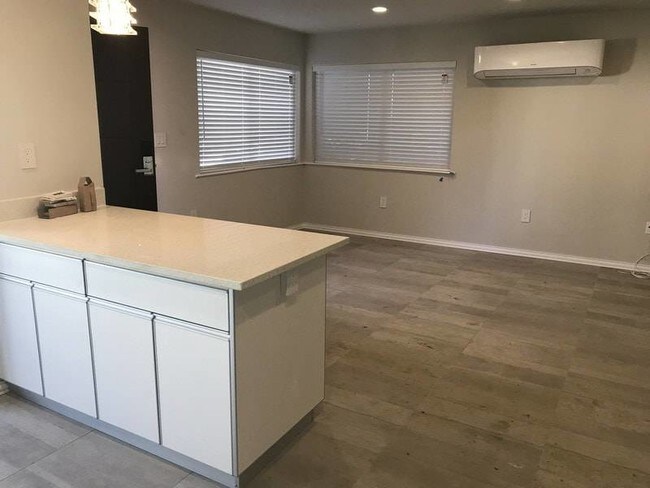 Building Photo - 8907 Tronewood Dr