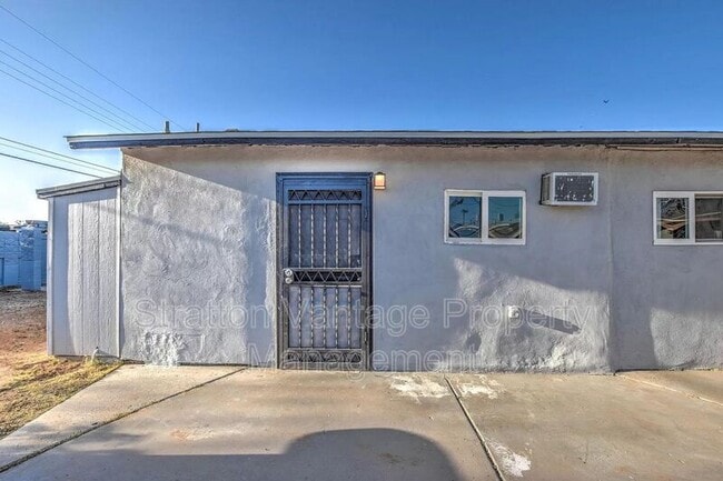 Building Photo - 15620 N Greasewood St