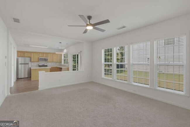 Building Photo - 3525 Moor Pointe Dr