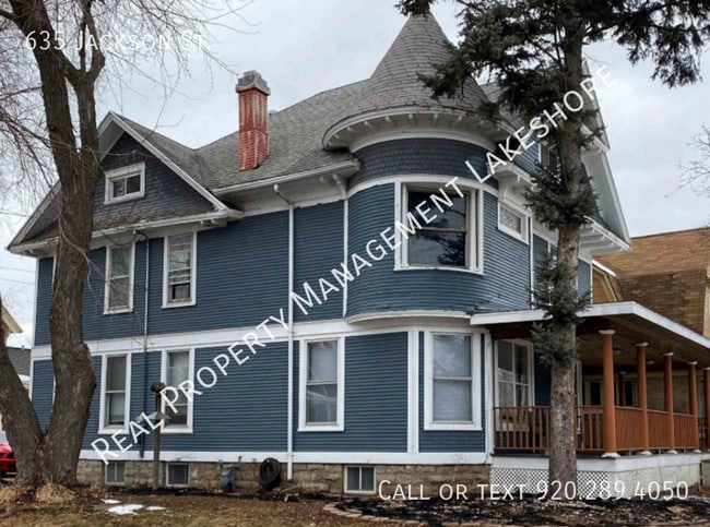 Primary Photo - 635 Jackson St