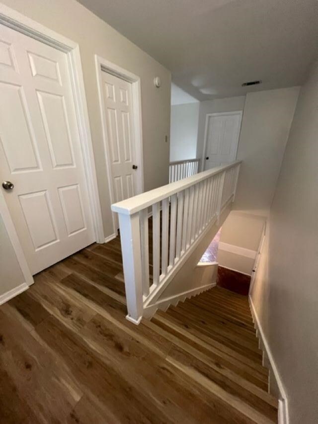 Building Photo - 200 Martingale