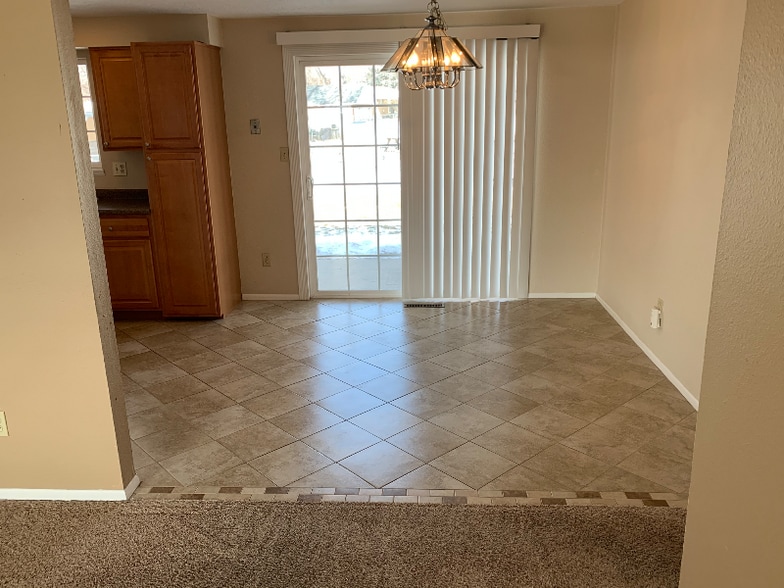 Building Photo - 2341 Farisita Dr