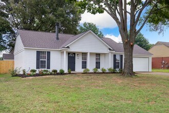 Building Photo - 7124 Brandee Dr