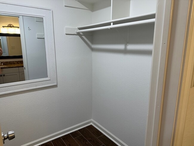 Building Photo - 5005 Georgi Ln