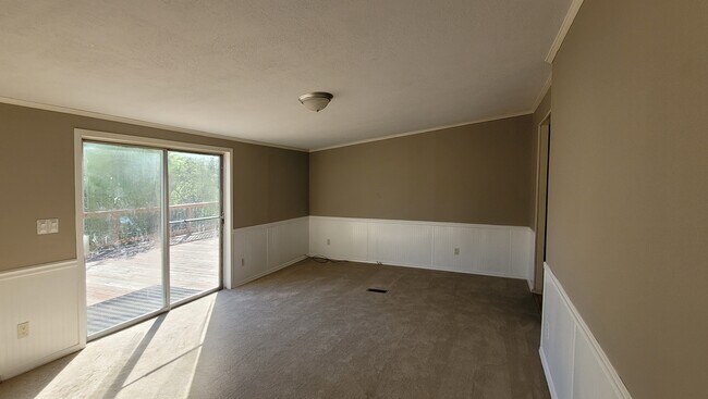 Building Photo - 20 Mill Rd