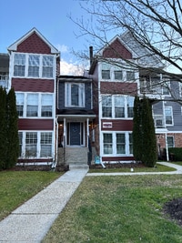 Building Photo - 687 Deering Rd