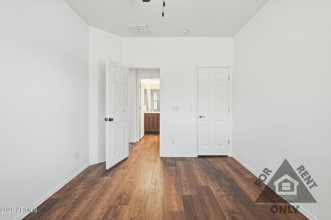 Building Photo - 4321 W Judson Dr