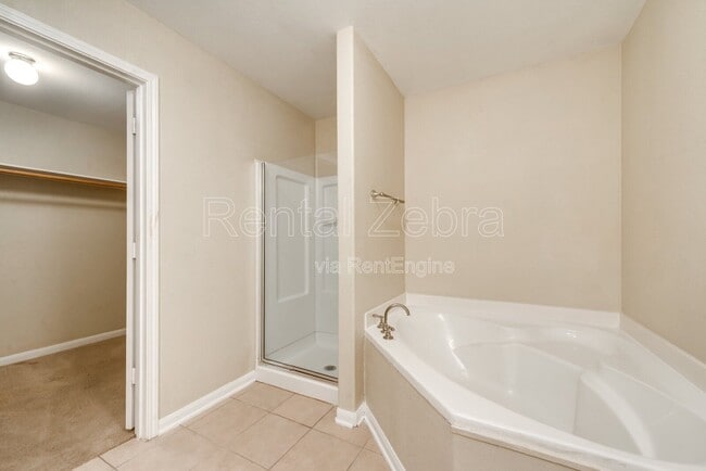 Building Photo - 517 Misty Mountain Dr