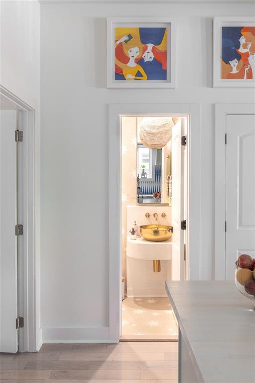 Building Photo - 724 Charles Allen Dr NE