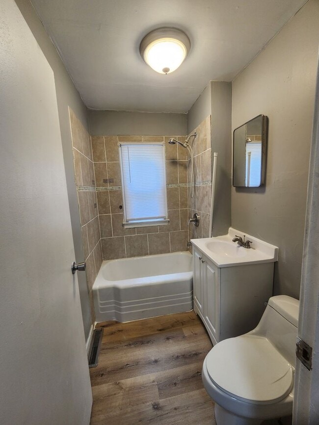 Building Photo - One Level VERY updated Home with (1) Car G...