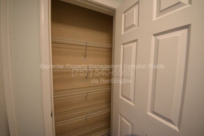 Building Photo - 101 Madison Chase