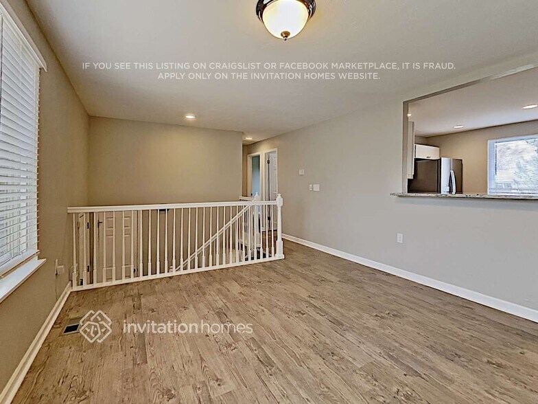 Building Photo - 15875 E Cornell Pl