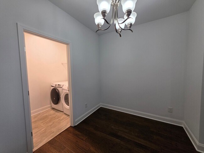 Building Photo - 3-Bedroom Townhome with Bonus Room & Resort-Style Amenities -No Pets