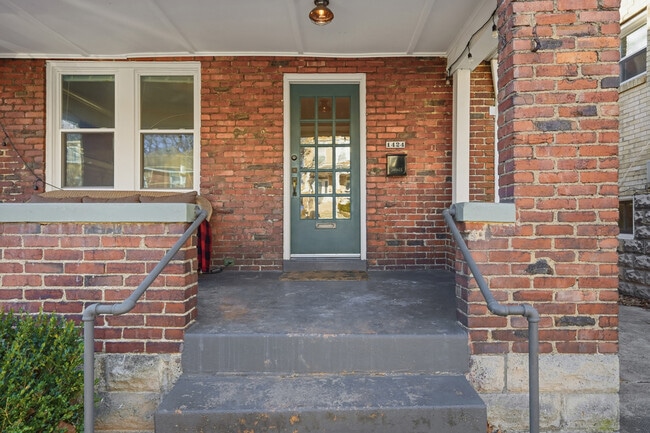 Building Photo - 1424 Macon Ave