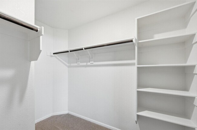 Building Photo - 501 Big Bnd Pkwy