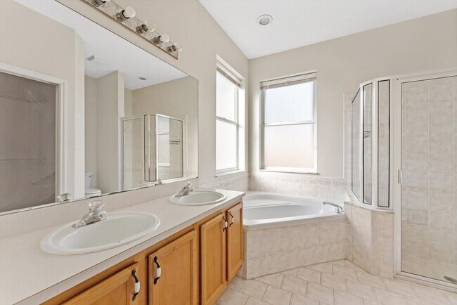 Building Photo - 8085 Saw Palmetto Ln