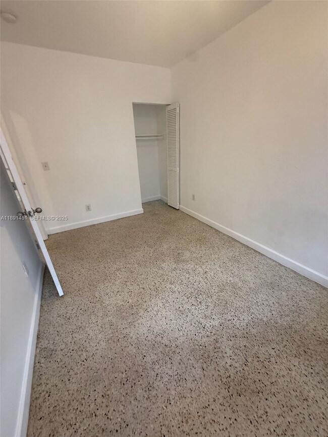 Building Photo - 1182 NW 65th St