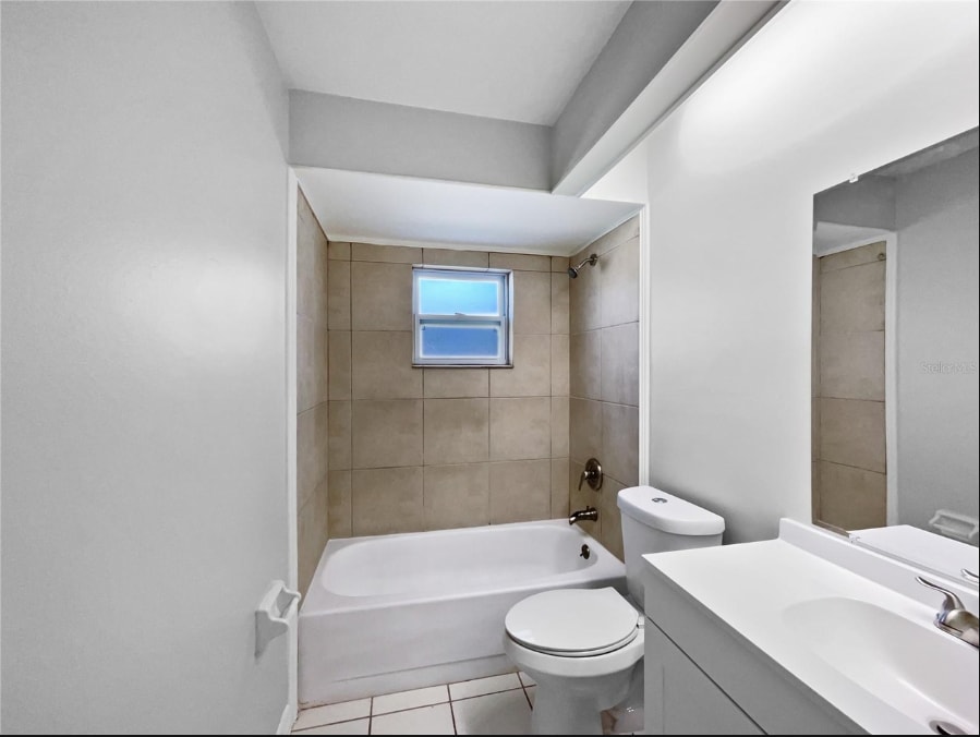 Building Photo - 831 Haulover Dr