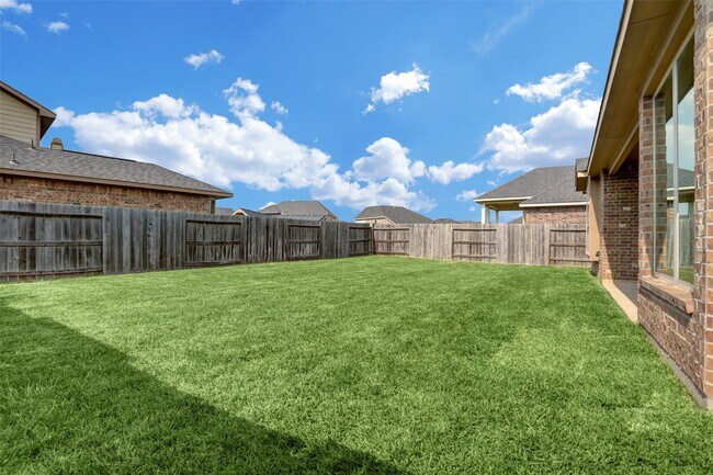Building Photo - 29838 Norwood Canyon Ln