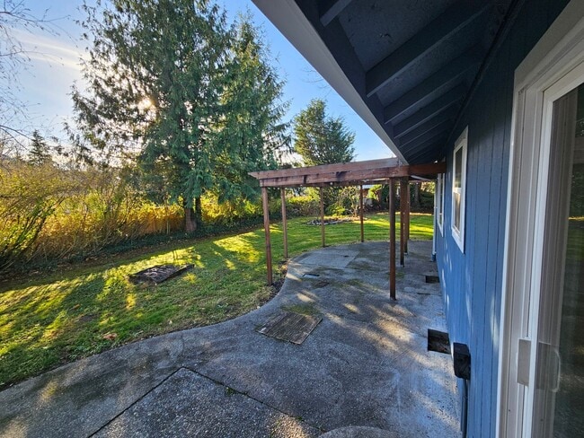 Building Photo - Secluded 3 Bed 2 Bath Rambler in Sultan