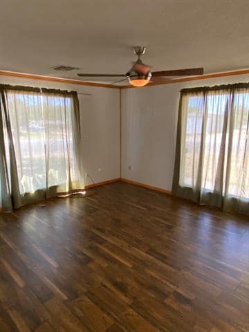 Building Photo - 104 County Rd 1296