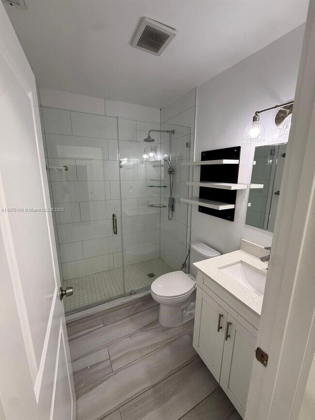 Building Photo - 20028 SW 124th Pl