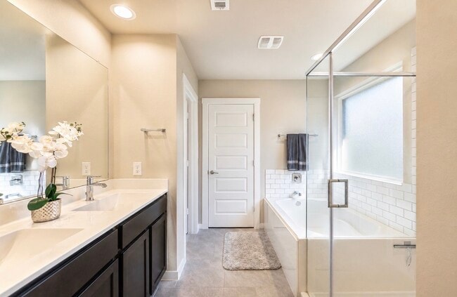 Building Photo - 7323 Teton Creek Trace