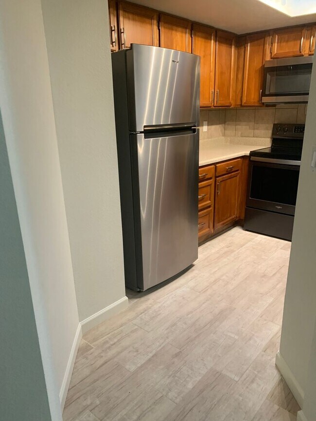 Building Photo - Chevelon